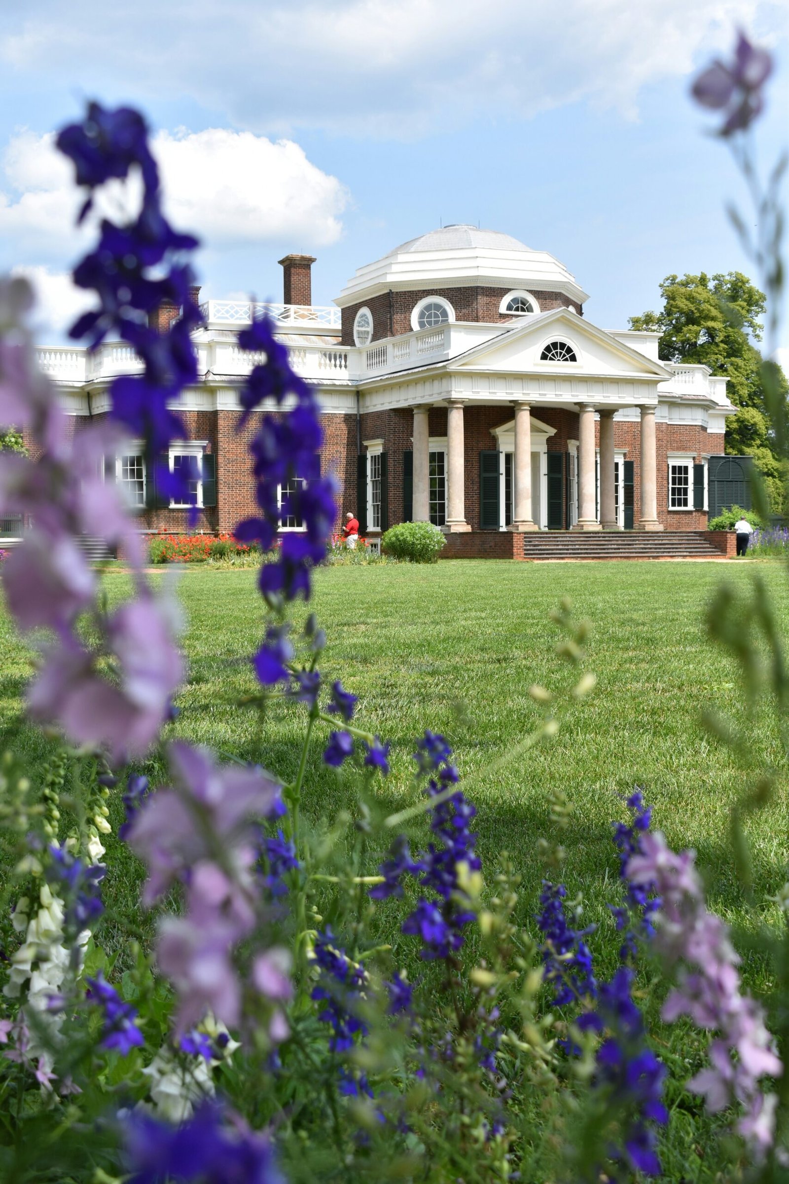 Monticello: Thomas Jefferson’s Architectural Masterpiece and Innovative Estate